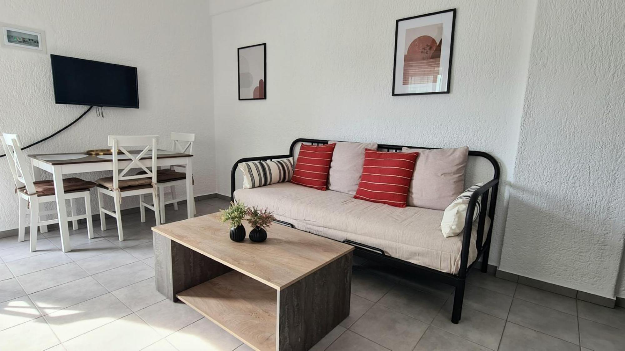 Mum'S Yard Apartment อิสตรอน ภายนอก รูปภาพ